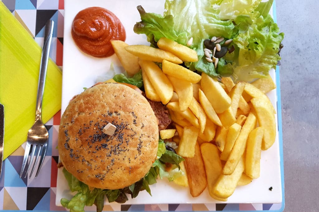 Burger sans gluten au steack végétal