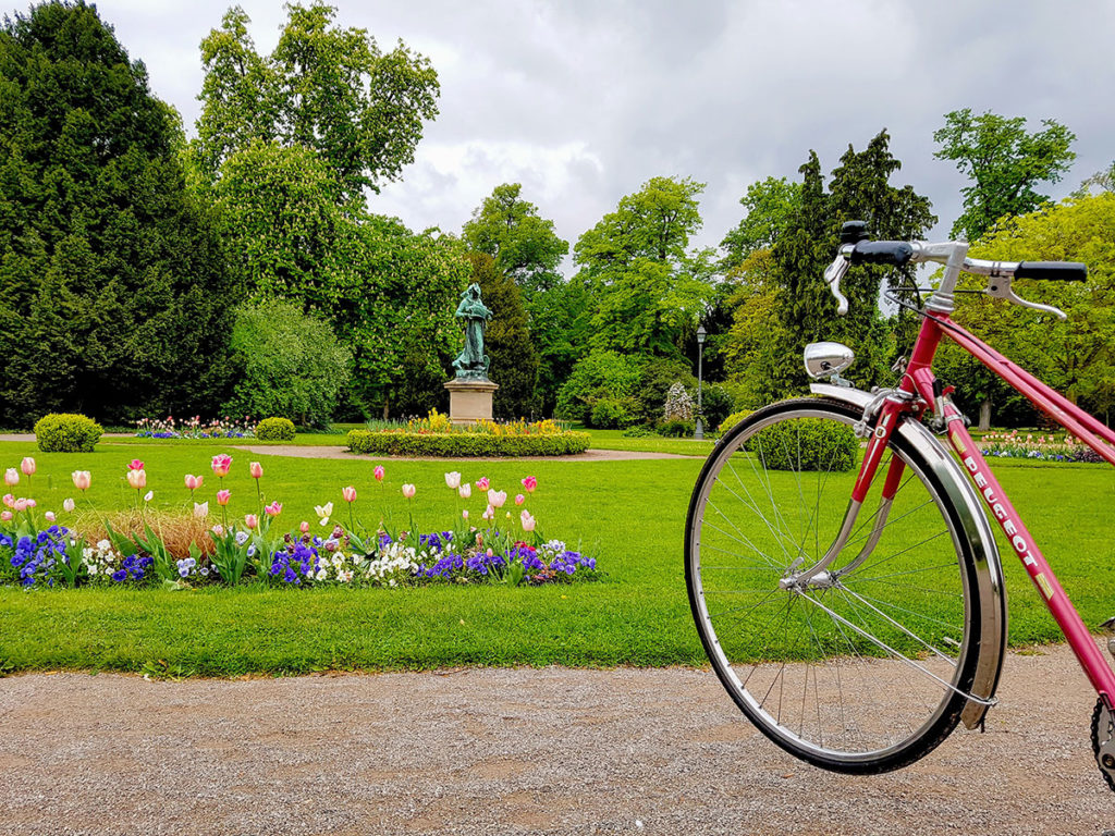 Vélo Peugeot au Parc de l'Orangerie à Strasbourg