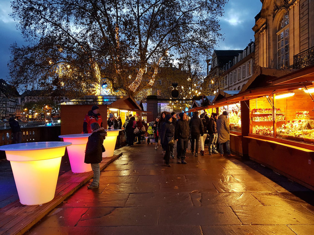 Le marché de Noël sur la terrasse du Palais Rohan