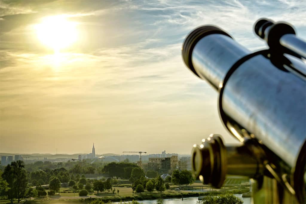 Observer Strasbourg depuis la Weisstannenturm de Kehl