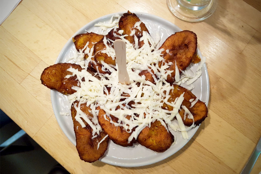 Bananes plantains frites au Venezolatino