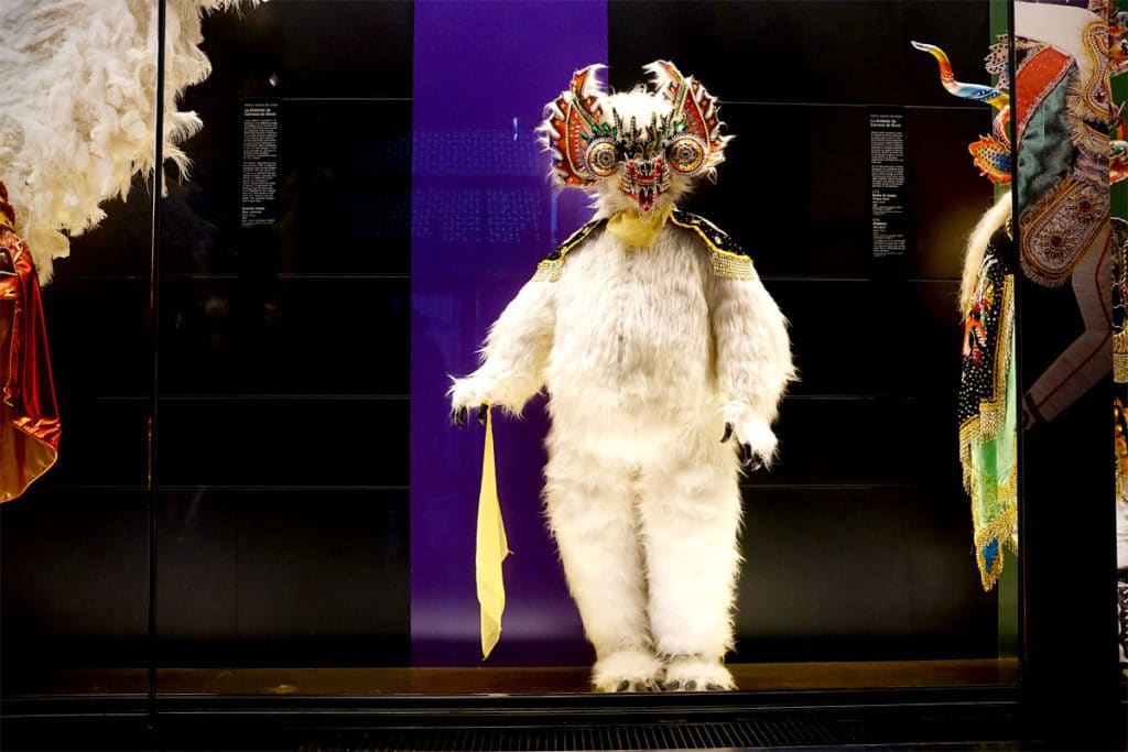 Costume du carnaval de Oruro (Bolivie)