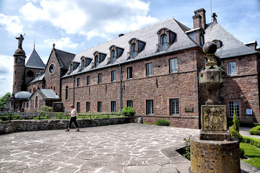 L'abbaye de Hohenbourg au Mont Sainte-Odile