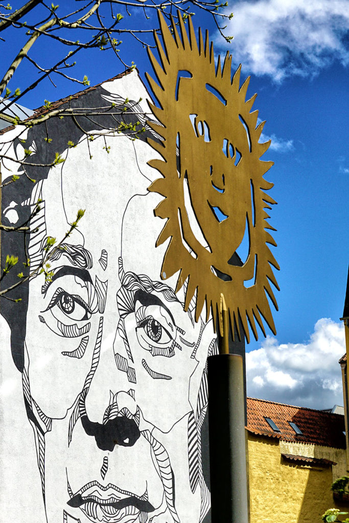 Soleil d'Andersen et graffiti à Odense