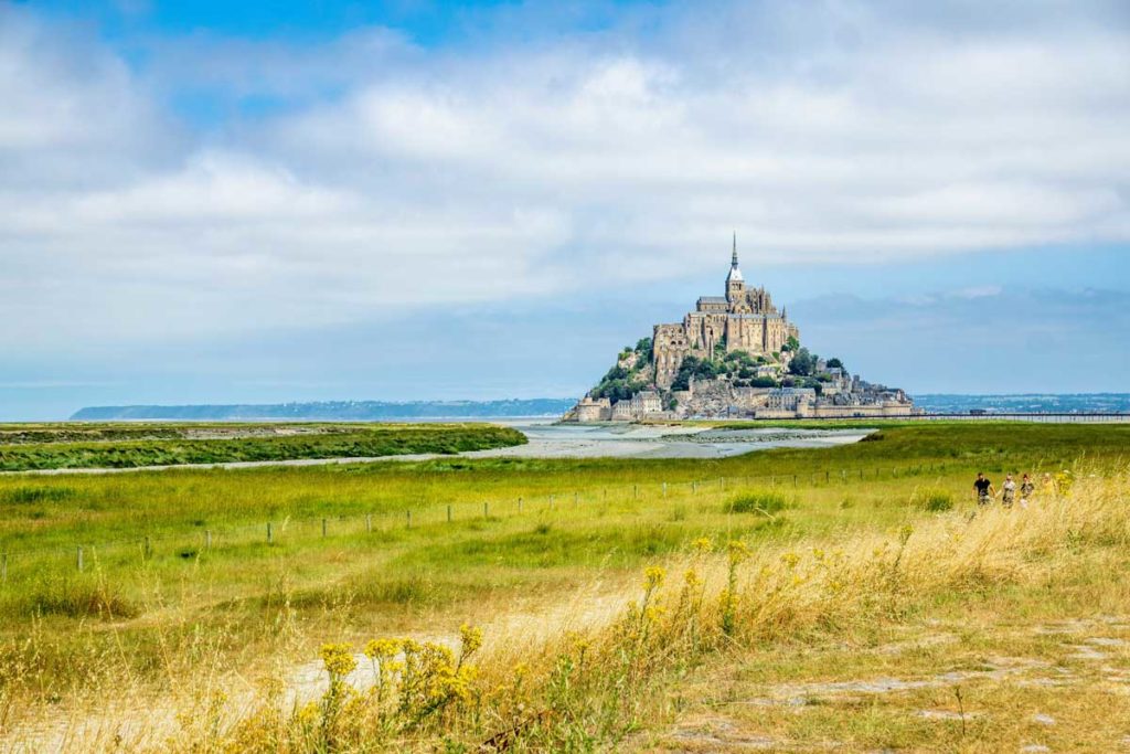 Le Mont Saint-Michel, monument incontournable en Normandie 