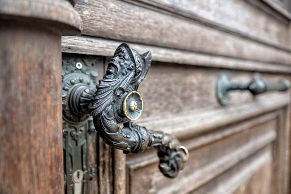 Poignée de la porte du musée zoologique de Strasbourg