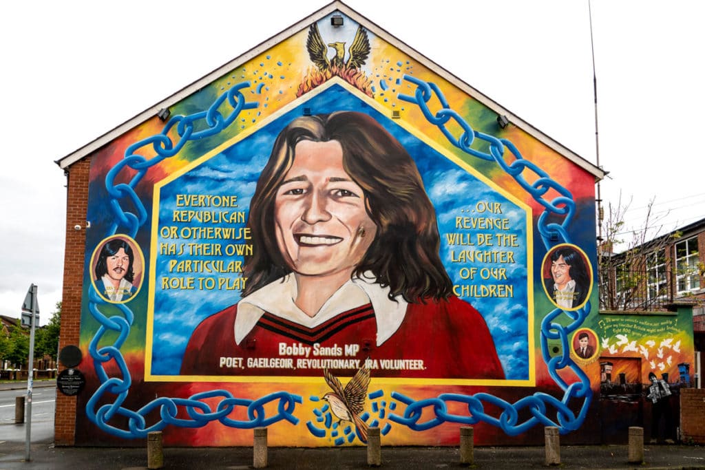 Fresque murale républicaine à Belfast