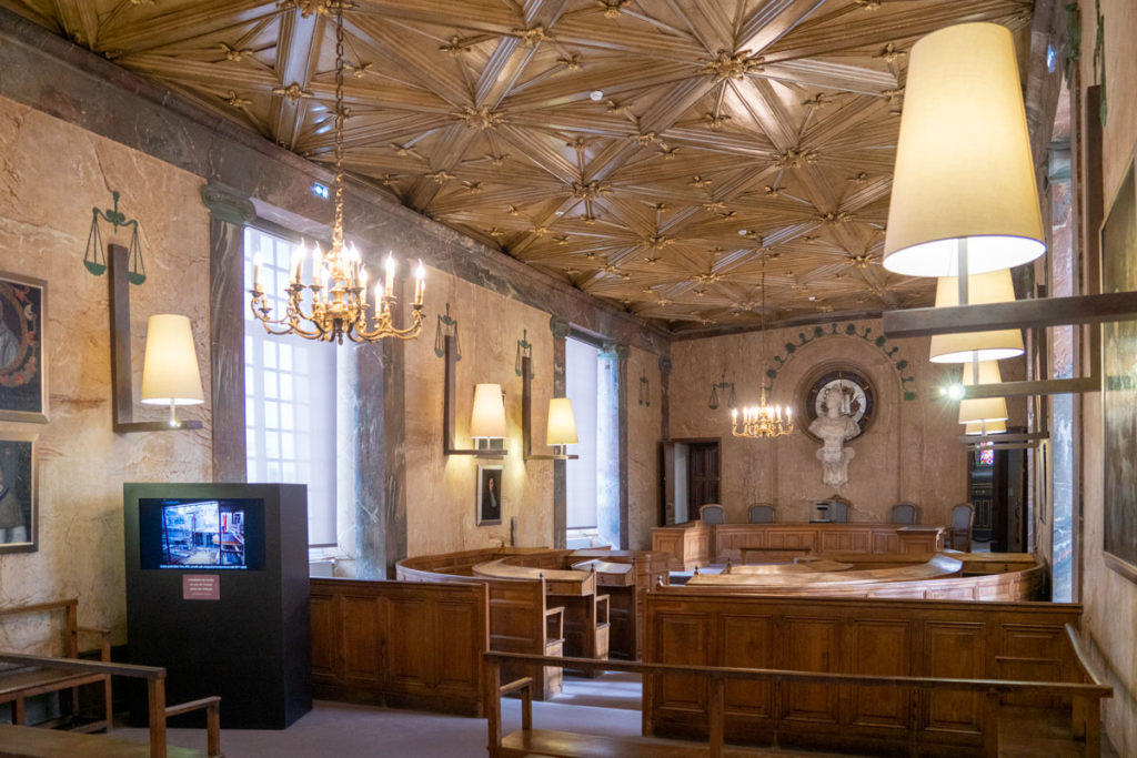 Salle d'audience de l'ancien tribunal de Bayeux