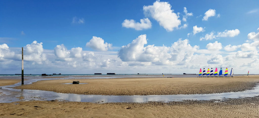 Chars à voile plage d'Arromanches