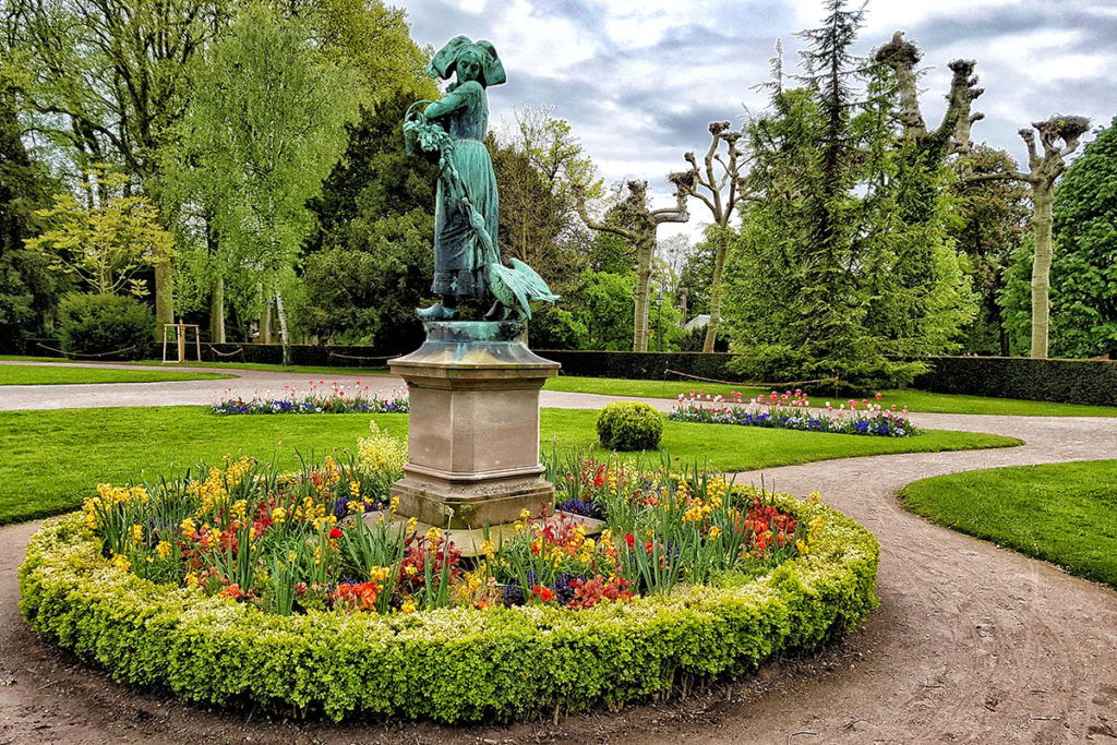 Statue de Ganseliesel à l'Orangerie