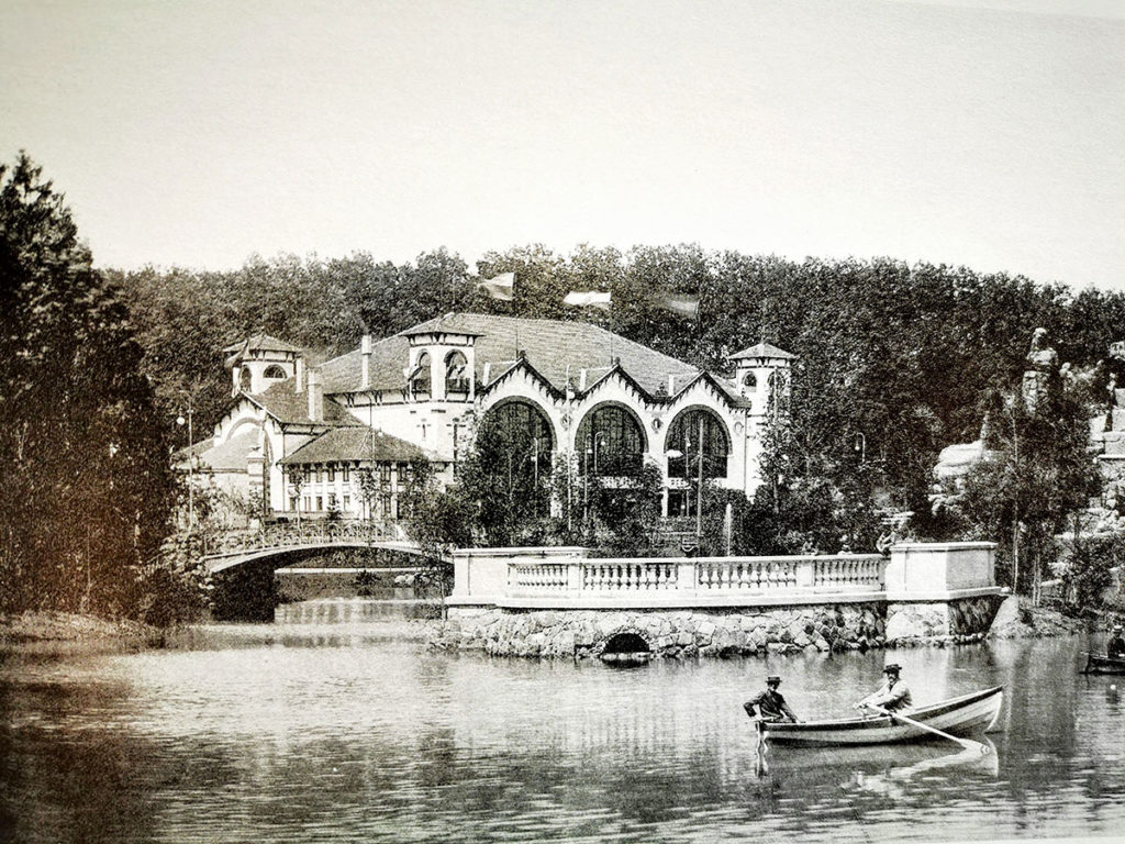 Pavillon restaurant de la grande exposition de 1895