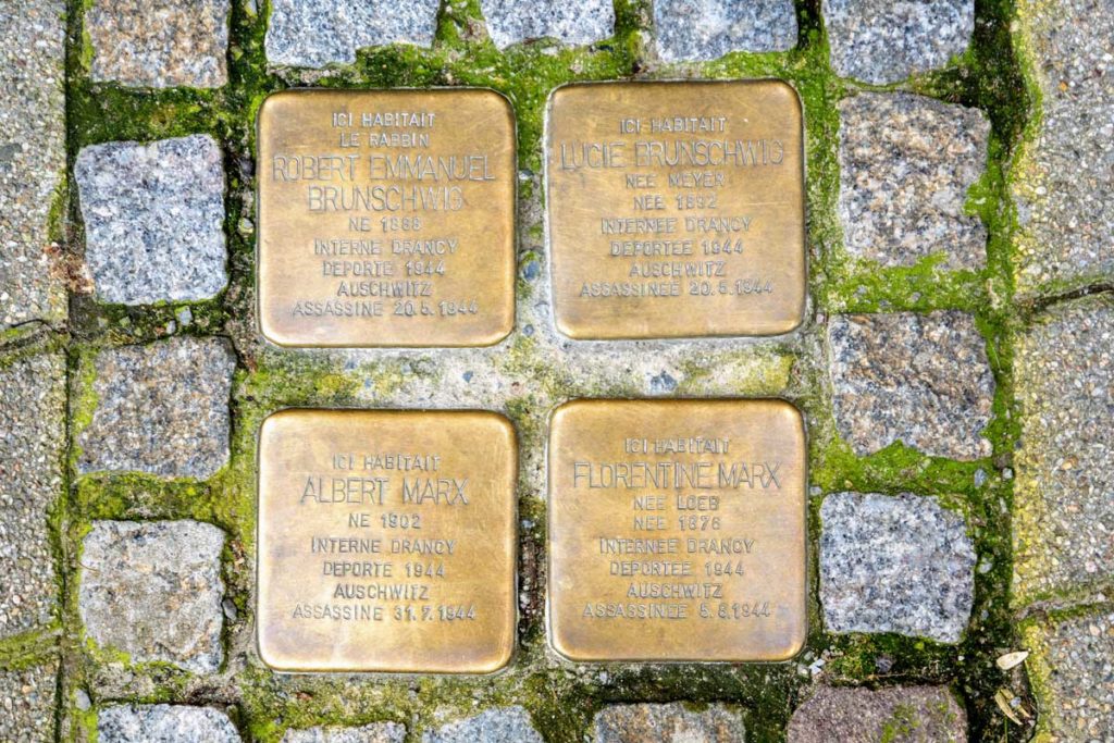 Pavés de la mémoire boulevard Clémenceau à Strasbourg