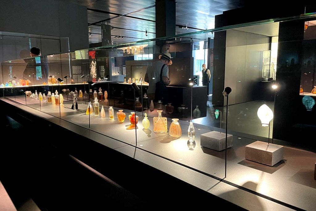 Collection de flacons de parfum de Lalique
