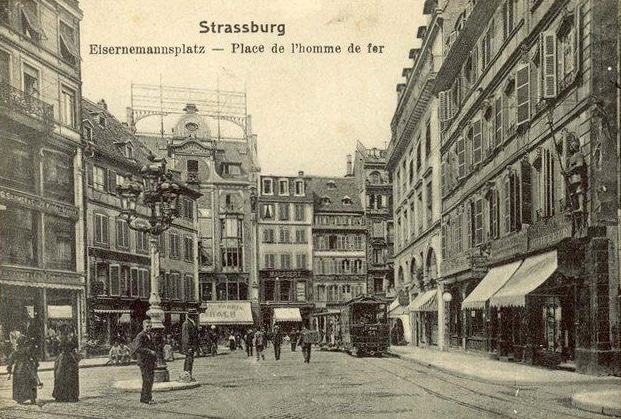 La place de l'Homme de Fer en 1906