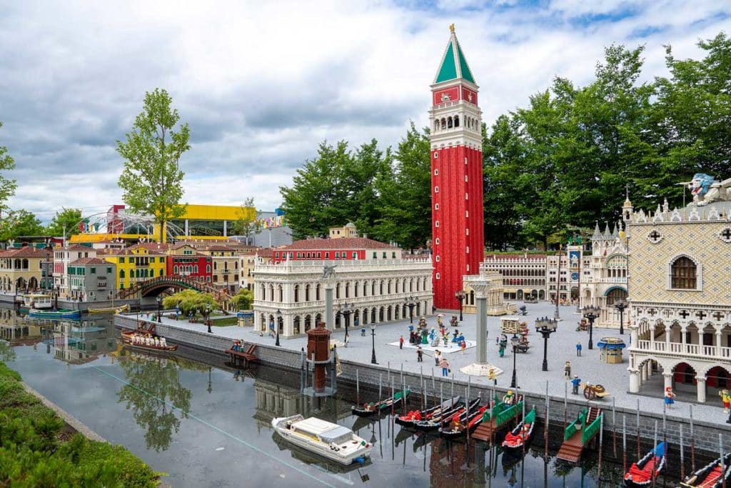 Reproduction de Venise en Lego