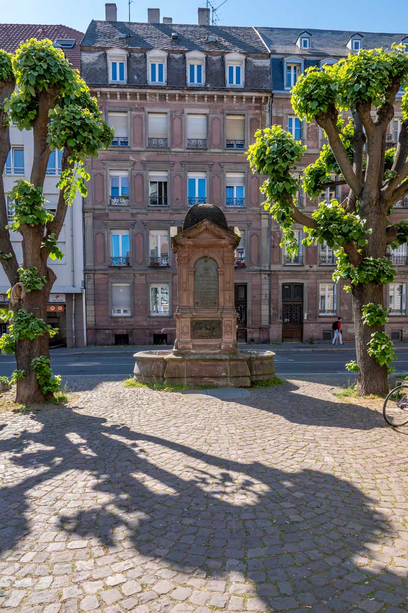 Fontaine monument en l'honneur des Zurichois