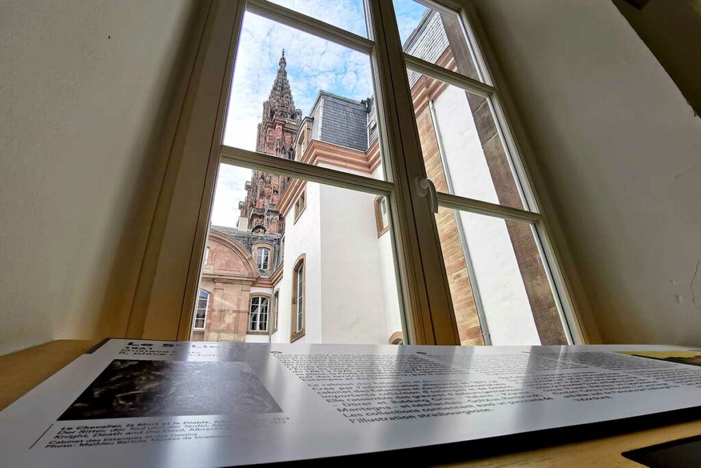 Vue sur la cathédrale depuis le 5e lieu