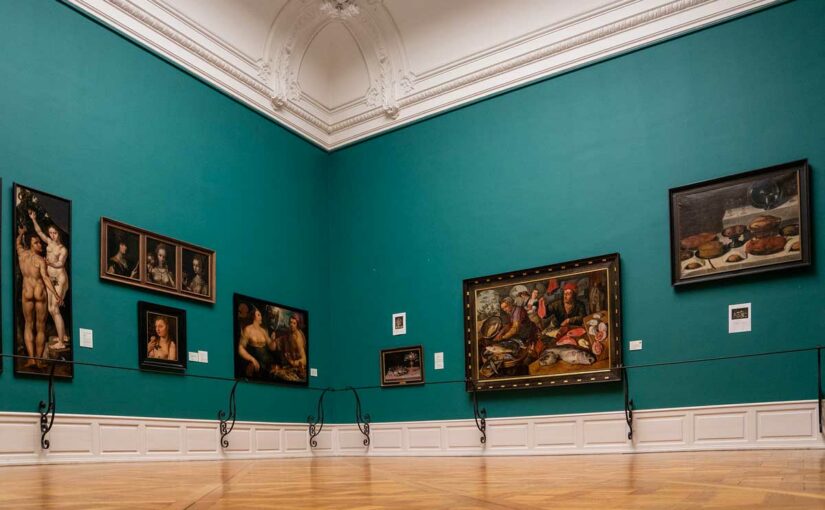 Salle du musée des beaux-arts de Strasbourg, dans le palais Rohan