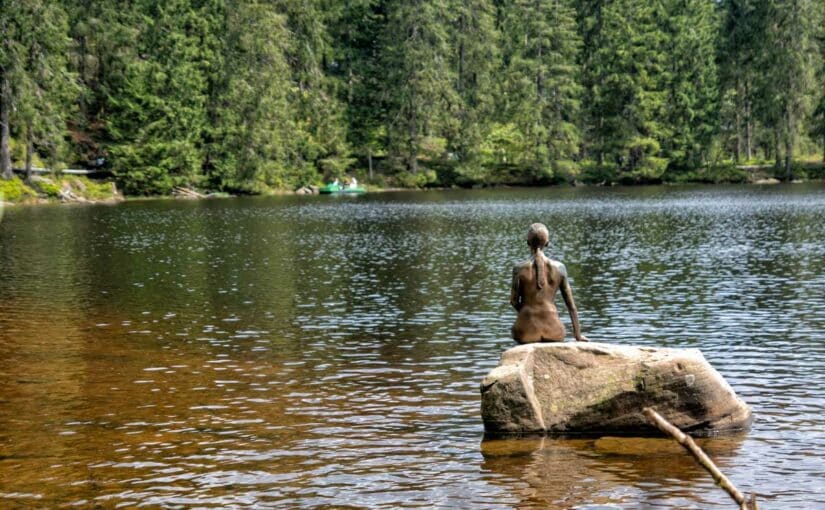 La petite sirène veille sur le Mummelsee