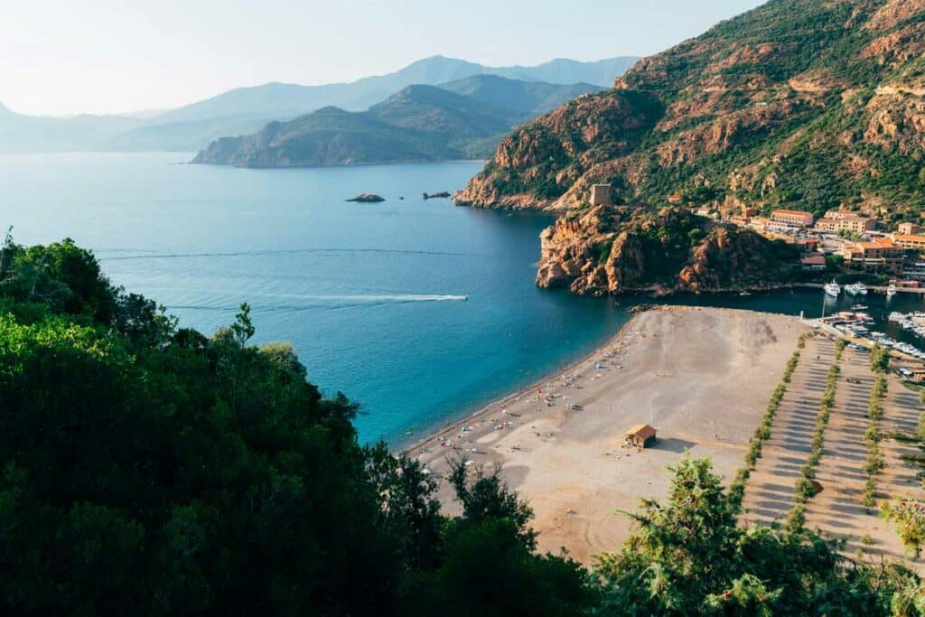 Une plage en Corse
