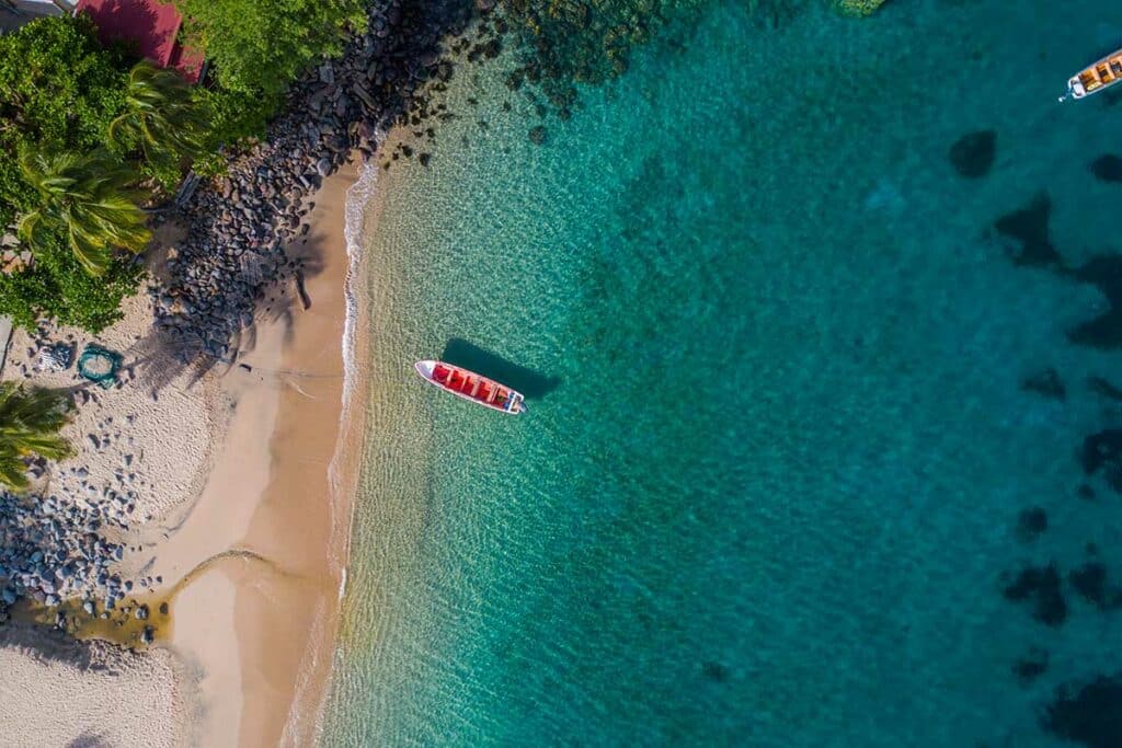 Plage paradisiaque en Martinique