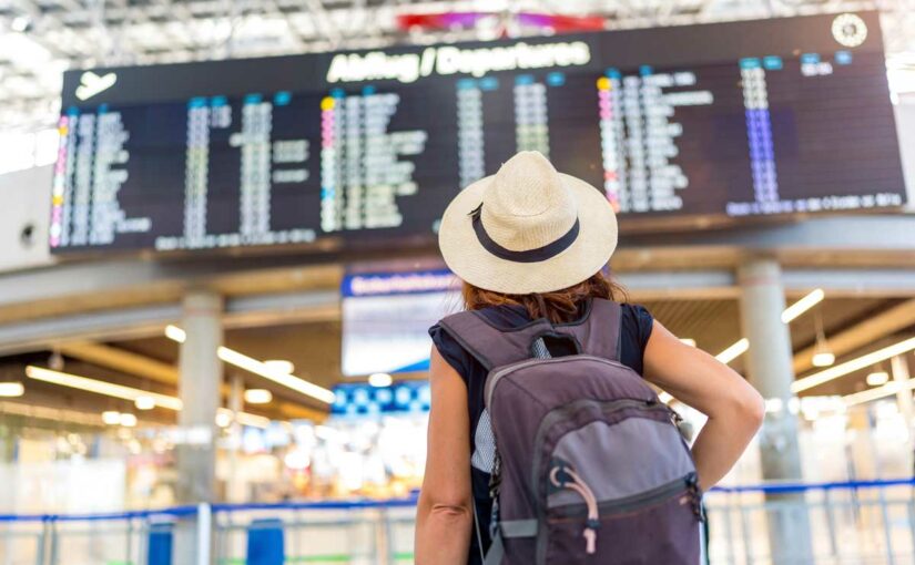 panneau affichage aéroport