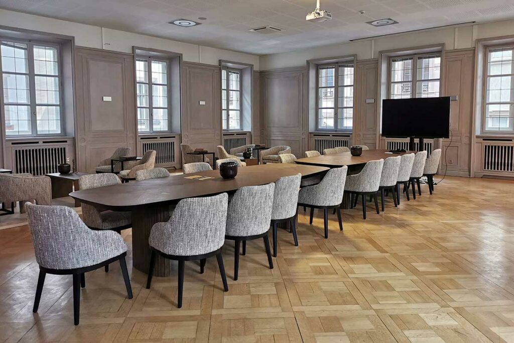 Salle de réunion Now Coworking Strasbourg
