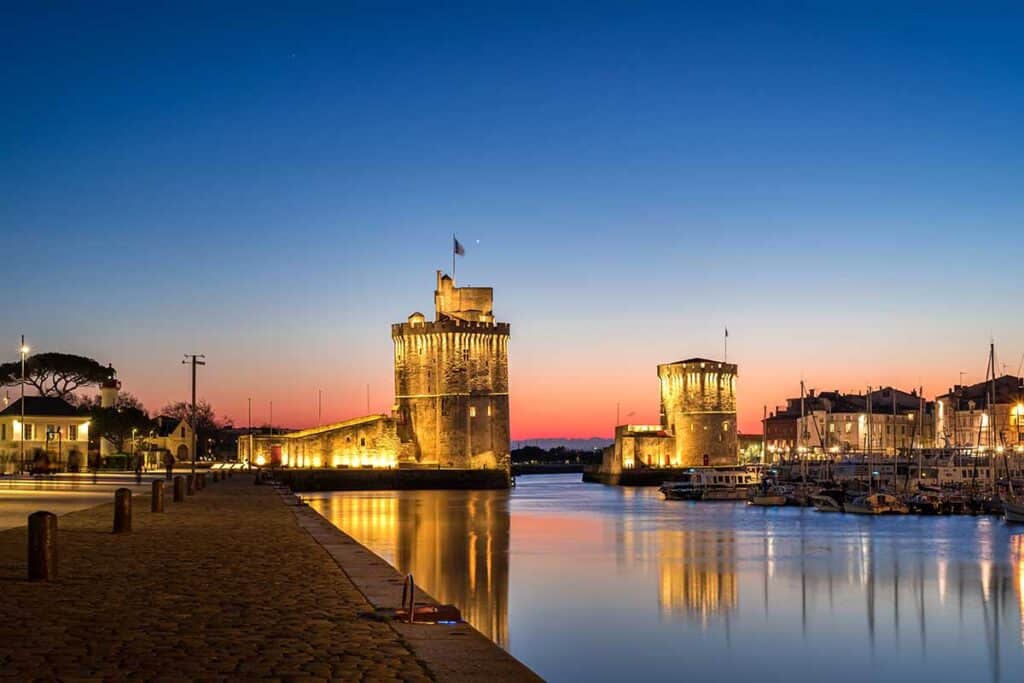 Vieux Port de La Rochelle de nuit